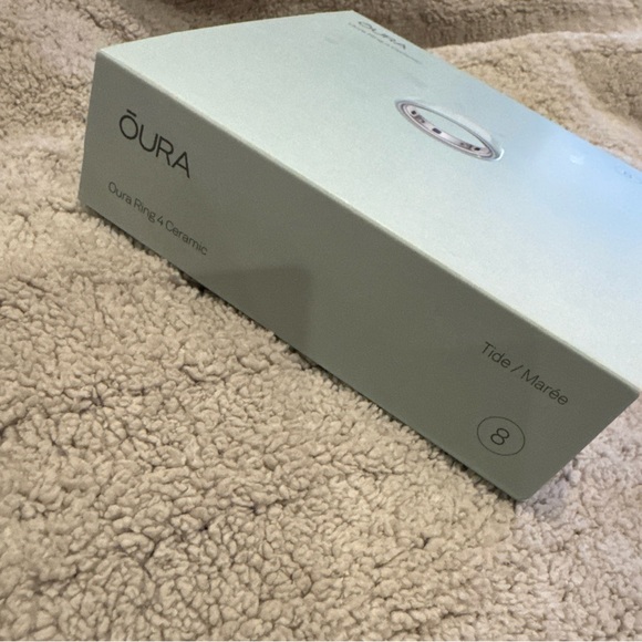 Oura Ring Gen 4 Size 8 Ceramic Tide Green Blue Smart Ring NEW SEALED BOX - Picture 2 of 8